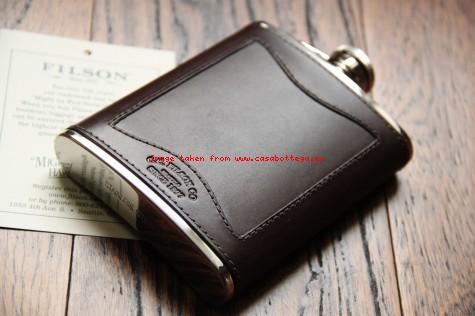 FILSON BRIDLE LEATHER AND STAINLESS STEEL HIP FLASK