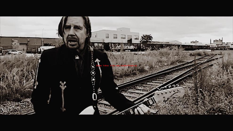 LA punk history spews from X co-founder John Doe! INTERVIEW